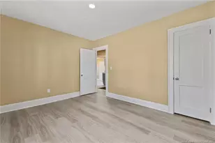 239 Windsor Dr, Fayetteville, NC 28301 - Photo 16