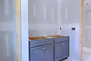 405 Windemere Dr, Fayetteville, NC 28314 - Photo 16