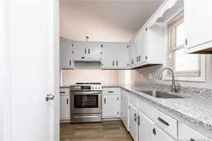 816 Rumford Pl, Fayetteville, NC 28303 - Photo 8