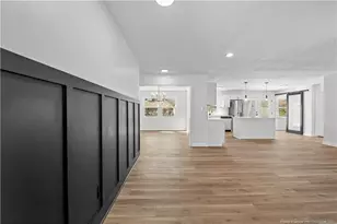 208 Haverhill Dr, Fayetteville, NC 28314 - Photo 4