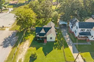 407 N 14th St, Erwin, NC 28339 - Photo 26