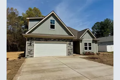 303 E 7th Avenue, Raeford, NC 28376 - Photo 2