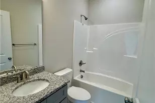 303 E 7th Ave, Raeford, NC 28376 - Photo 6