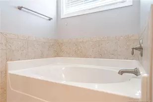 2620 Highpoint Ct, Fayetteville, NC 28304 - Photo 16