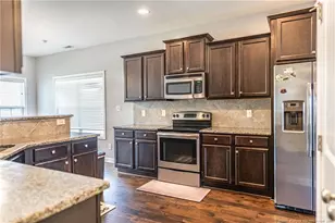 2620 Highpoint Ct, Fayetteville, NC 28304 - Photo 12