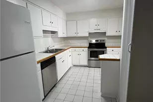 571 Winding Creek Rd, Fayetteville, NC 28305 - Photo 8