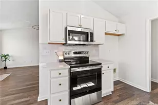 3120 Burton Dr, Fayetteville, NC 28306 - Photo 10