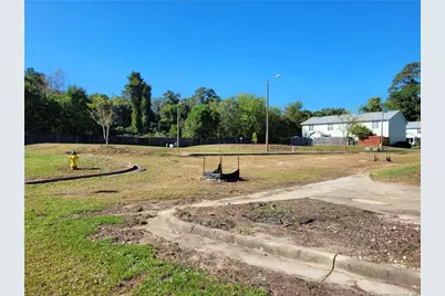 Bradford Avenue, Fayetteville, NC 28301 - Photo 10