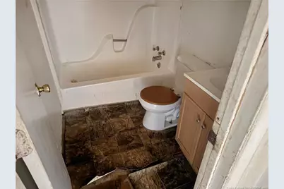 304 Tuskeegee Drive, Laurinburg, NC 28352 - Photo 6