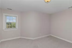 101 Kingsway Dr, Dunn, NC 28334 - Photo 18
