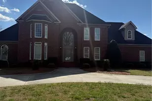 101 Kingsway Dr, Dunn, NC 28334 - Photo 1