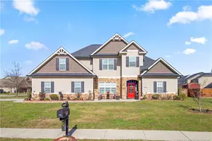 176 Wexford St, Raeford, NC 28376 - Photo 1