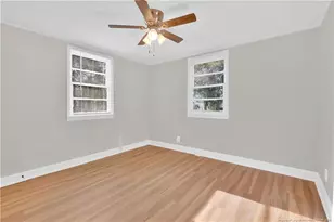 2238 Sharon St, Fayetteville, NC 28306 - Photo 10