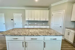 5344 Debut Ave, Hope Mills, NC 28348 - Photo 8