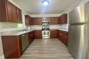 1209 Martindale Dr, Fayetteville, NC 28304 - Photo 8