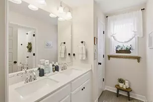 1128 Mayfern Dr, Hope Mills, NC 28348 - Photo 34