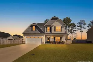 1128 Mayfern Dr, Hope Mills, NC 28348 - Photo 2