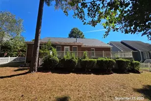 185 Falling Water Rd, Spring Lake, NC 28390 - Photo 10