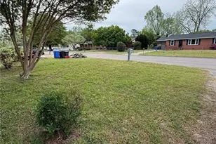 5124 Palmetto Ln, Fayetteville, NC 28304 - Photo 4