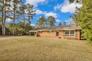 409 College Dr, Raeford, NC 28376 - Photo 2