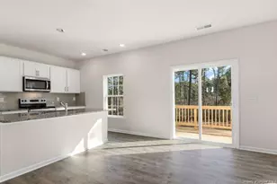 3060 Platinum Cir, West End, NC 27376 - Photo 8