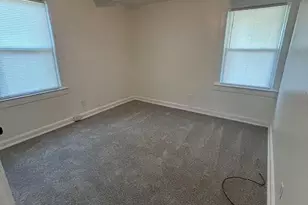 1007 E 9th St, Lumberton, NC 28358 - Photo 10