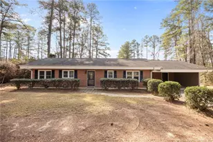 117 Lakeview Dr, Whispering Pines, NC 28327 - Photo 2