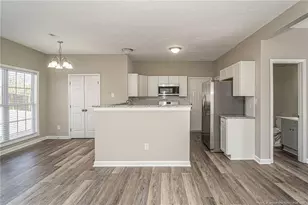 501 Polygon Pl, Fayetteville, NC 28306 - Photo 8