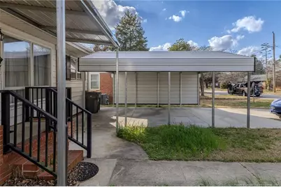 1108 E 10th Street, Lumberton, NC 28358 - Photo 10