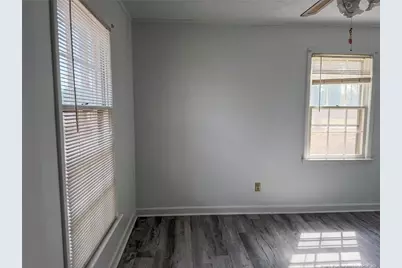 575 Veterans Road, Saint Pauls, NC 28384 - Photo 12