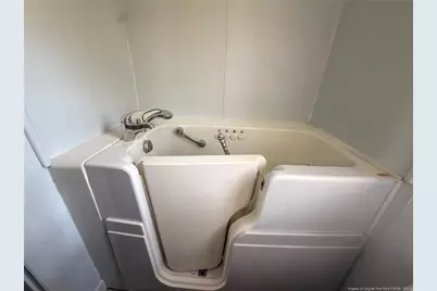 575 Veterans Road, Saint Pauls, NC 28384 - Photo 26