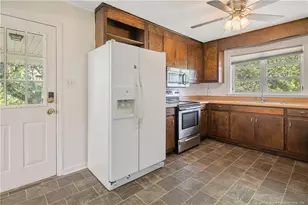 317 Longview Dr, Fayetteville, NC 28311 - Photo 16