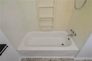 317 Longview Dr, Fayetteville, NC 28311 - Photo 32