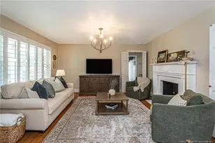 324 Fairwood Ct, Fayetteville, NC 28305 - Photo 8