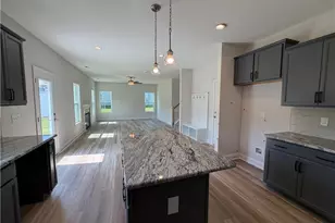 3891 Blackhills Rd, Fayetteville, NC 28311 - Photo 6