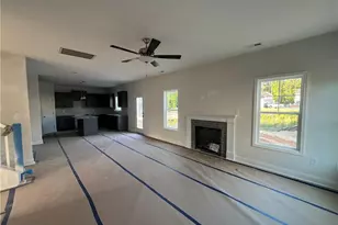 3891 Blackhills Rd, Fayetteville, NC 28311 - Photo 12