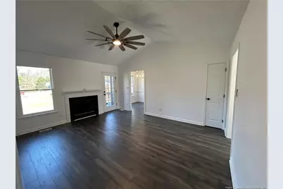 5199 Goldeneye Court, Fayetteville, NC 28303 - Photo 4