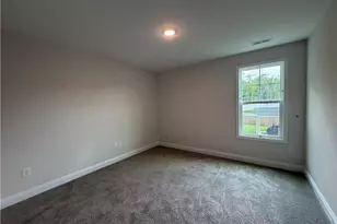 475 Crichton Ct, Fayetteville, NC 28311 - Photo 12