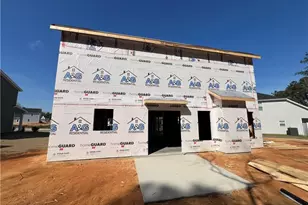 475 Crichton Ct, Fayetteville, NC 28311 - Photo 4