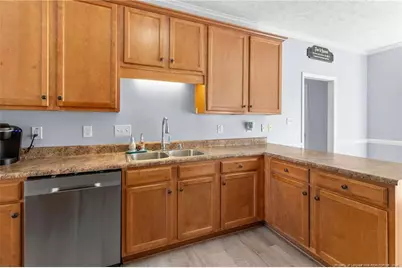 3637 Heatherbrooke Drive, Fayetteville, NC 28306 - Photo 14