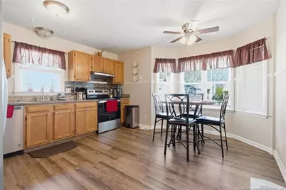 554 Abbottswood Drive, Fayetteville, NC 28301 - Photo 8