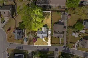 202 Miles Ct, Fayetteville, NC 28303 - Photo 14