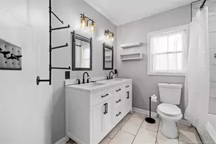 202 Miles Ct, Fayetteville, NC 28303 - Photo 12