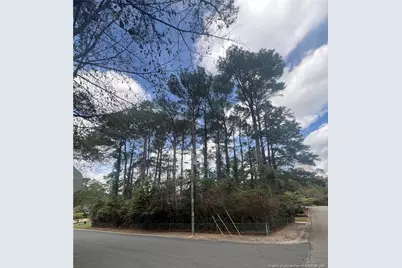 306 Woodcrest Road, Fayetteville, NC 28305 - Photo 2