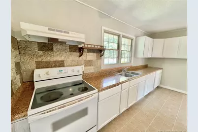 4128 Faison Avenue, Fayetteville, NC 28304 - Photo 8