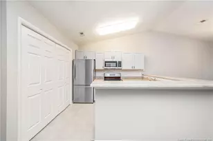 6760 Willowbrook Dr, Fayetteville, NC 28314 - Photo 10