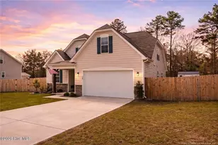 158 Woodsrun St, Raeford, NC 28376 - Photo 4