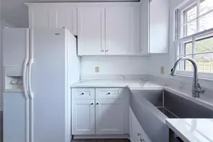 218 Viking Rd, Fayetteville, NC 28303 - Photo 14