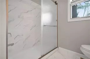 202 Eunice Dr, Fayetteville, NC 28311 - Photo 18