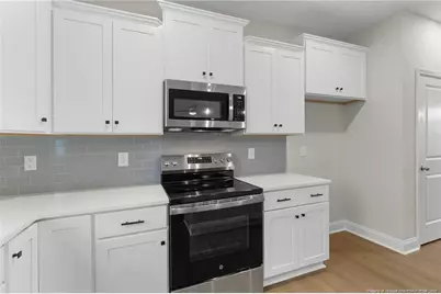 7815 Iron Court, Fayetteville, NC 28306 - Photo 10